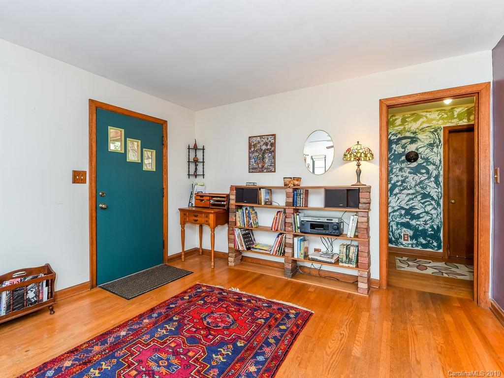 34 Caledonia Road Asheville NC 28803
