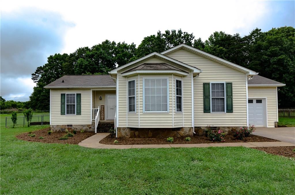 1946 Gail Street Newton NC 28658