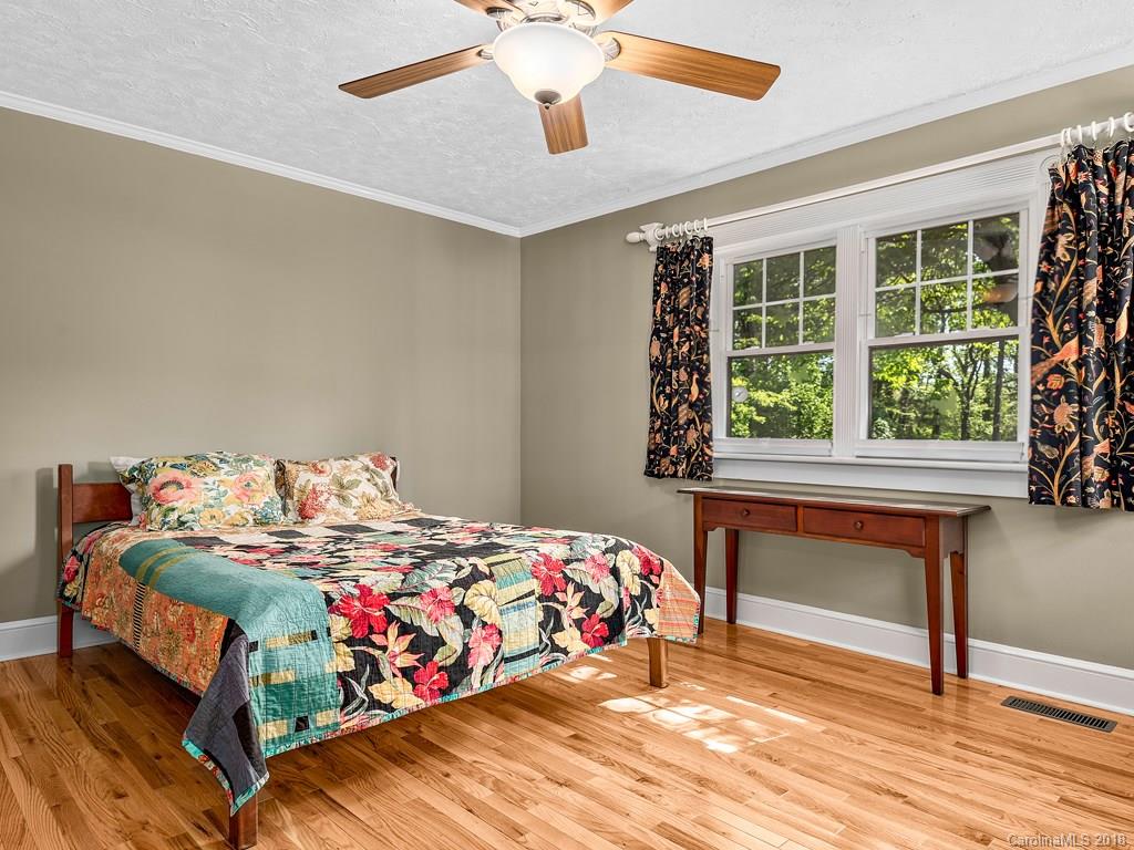 25 Pressley Road Asheville NC 28805