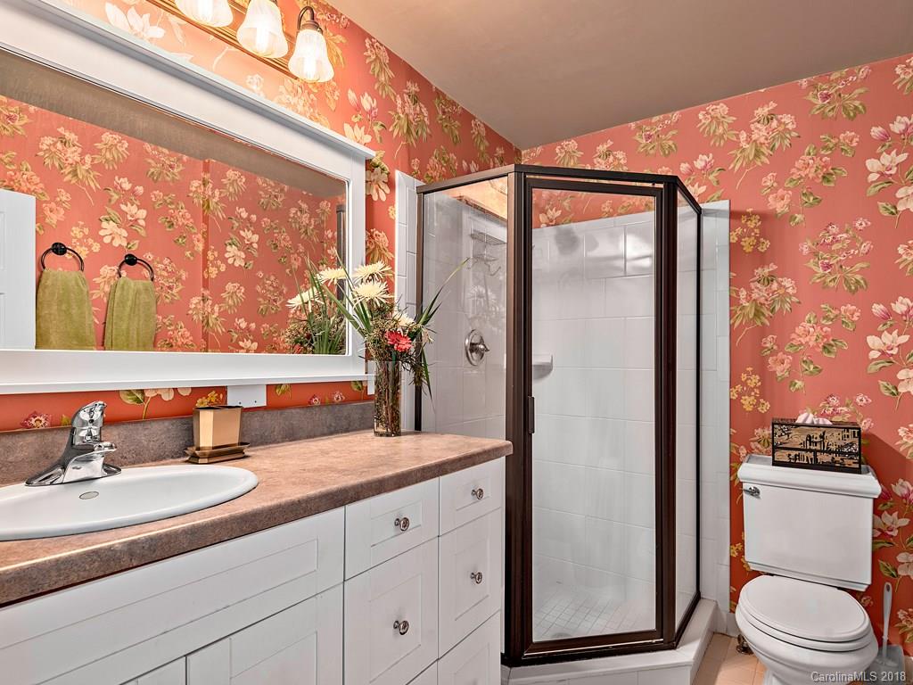 25 Pressley Road Asheville NC 28805