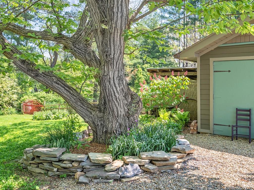 25 Pressley Road Asheville NC 28805