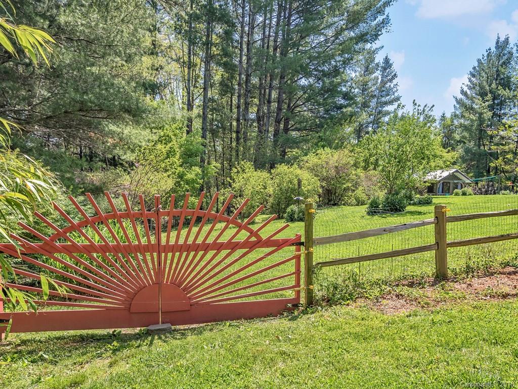 25 Pressley Road Asheville NC 28805