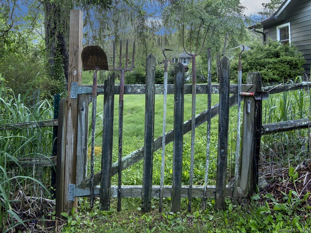 25 Pressley Road Asheville NC 28805
