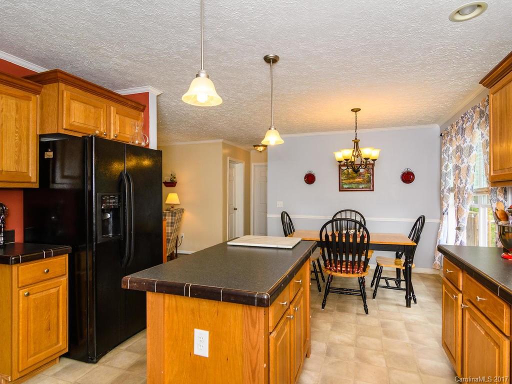 101 Leonards Lane Weaverville NC 28787