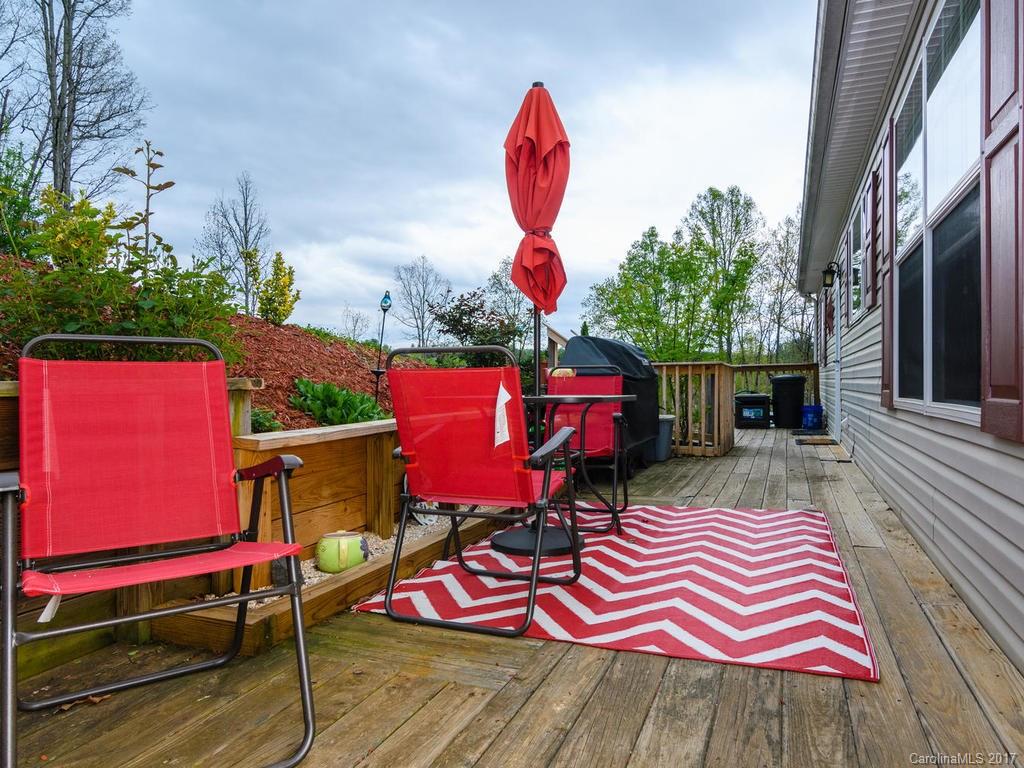 101 Leonards Lane Weaverville NC 28787