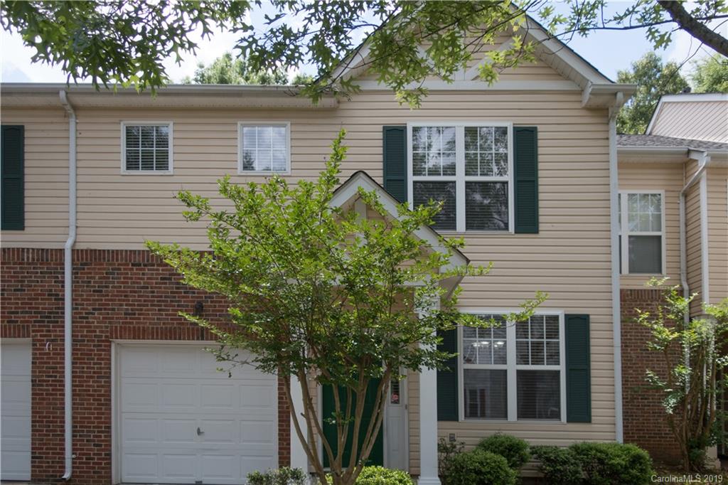 10739 Essex Hall Drive Charlotte NC 28277