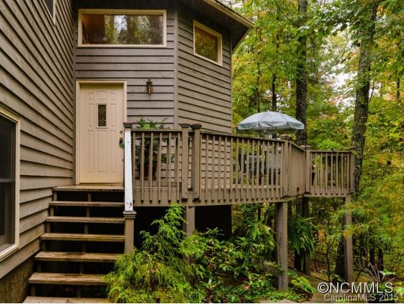 27 Gardenia Trail Fairview NC 28730