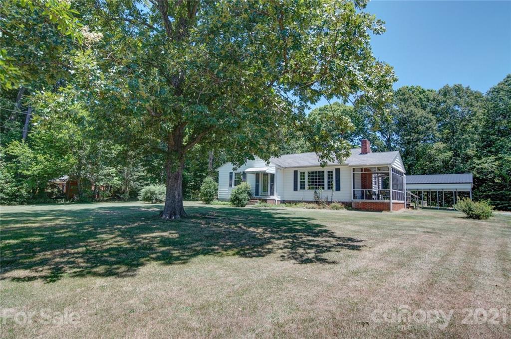 318 Mariposa Road Stanley NC 28164