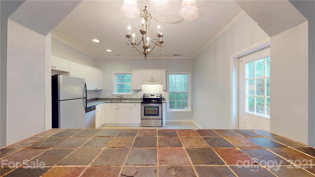 69 Hubbard Avenue Asheville NC 28806