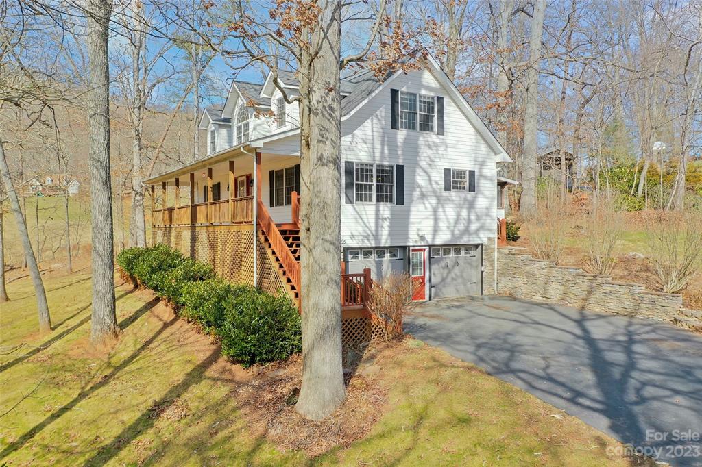 95 Holly Ridge Road Waynesville NC 28786