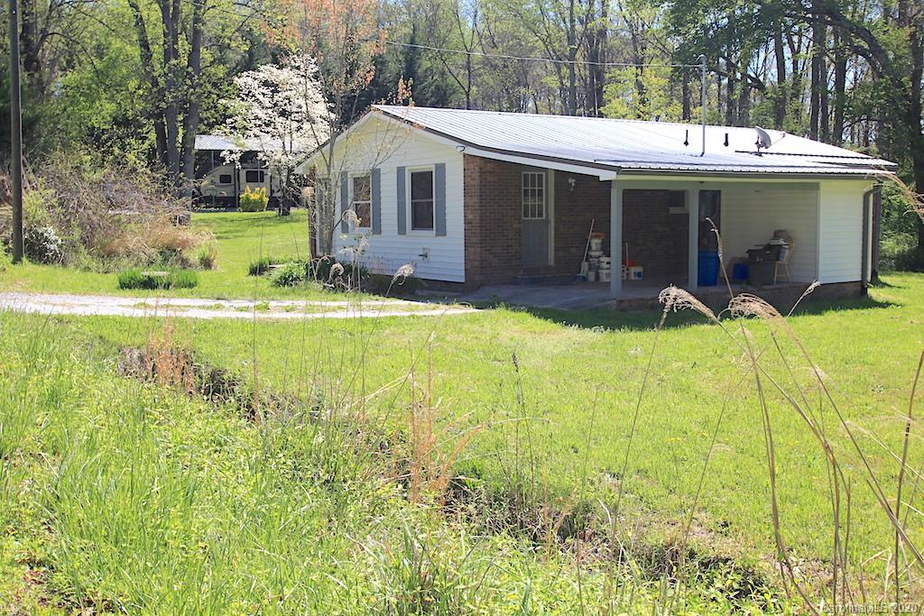 132 N Clear Creek Road Hendersonville NC 28792