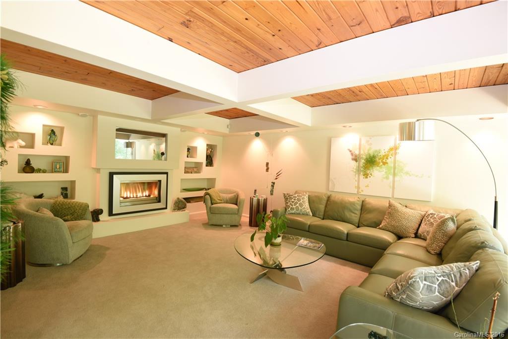 373 Merrills Cove Road Asheville NC 28803