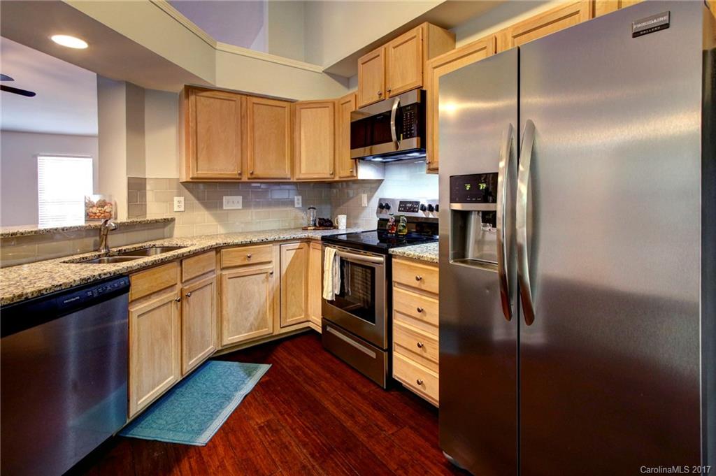 7518 Hubbard Woods Road Charlotte NC 28269