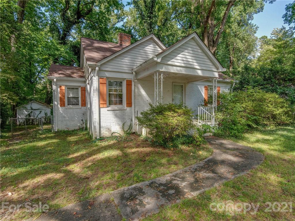 1421 Pinecrest Avenue Charlotte NC 28205