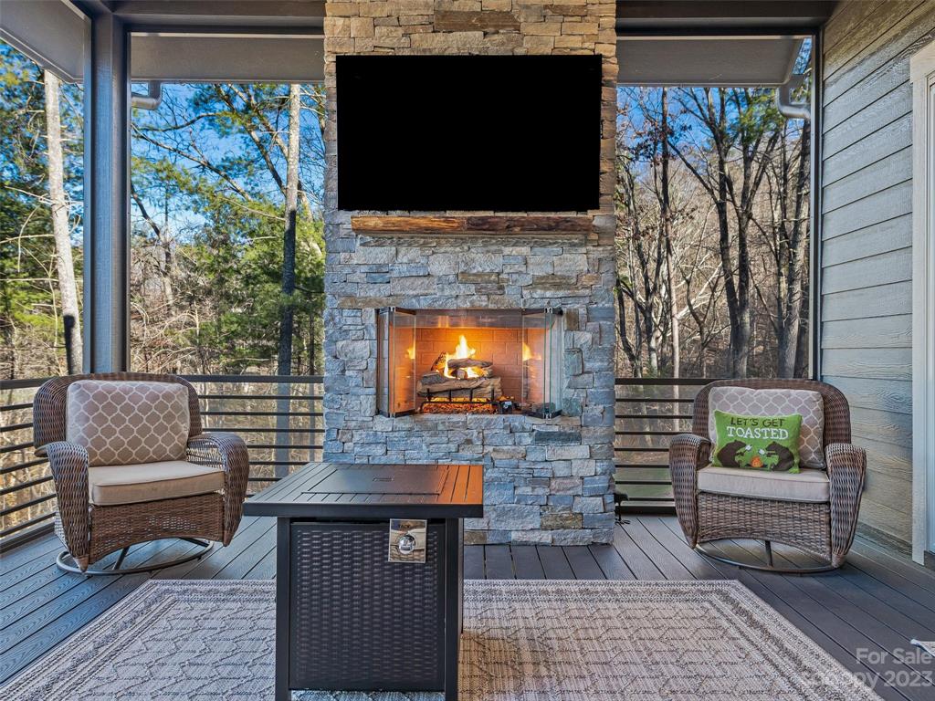 46 Spring Cove Road Asheville NC 28804