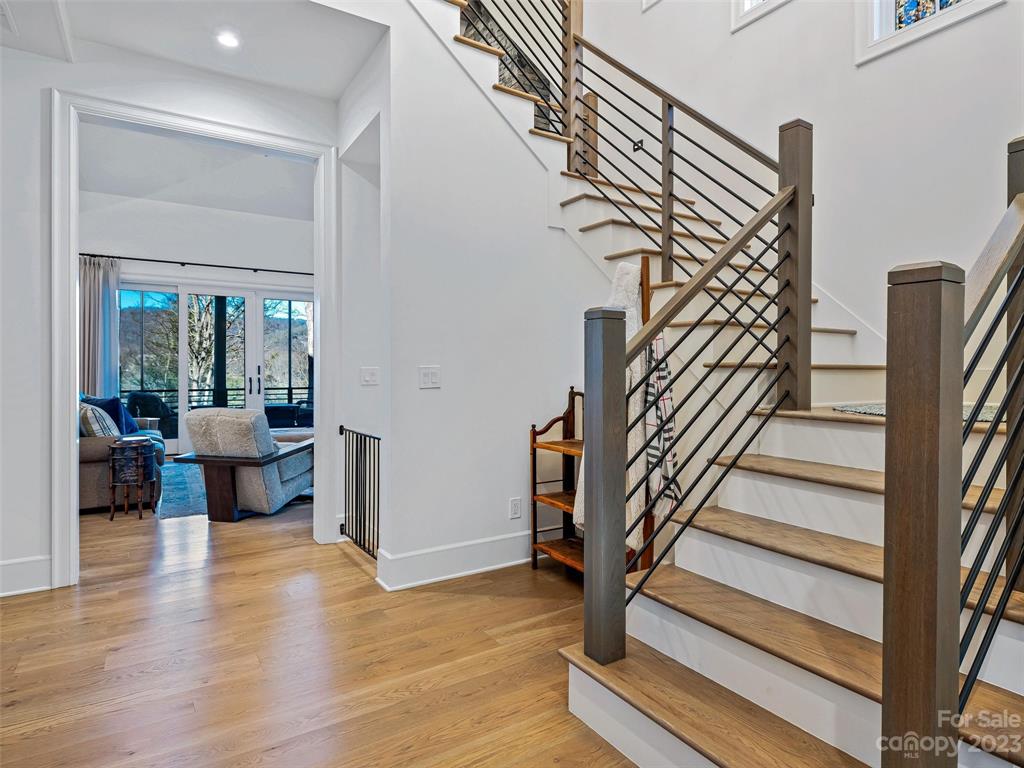 46 Spring Cove Road Asheville NC 28804