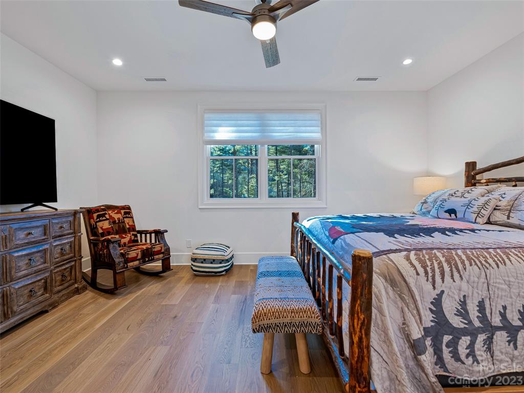 46 Spring Cove Road Asheville NC 28804