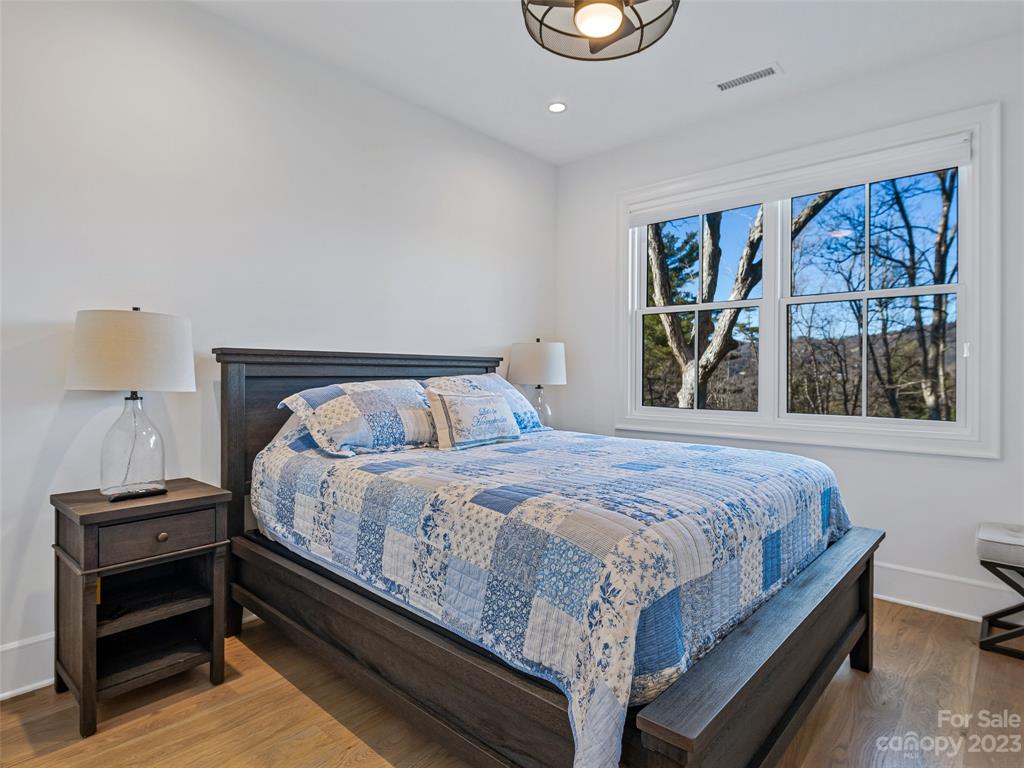 46 Spring Cove Road Asheville NC 28804