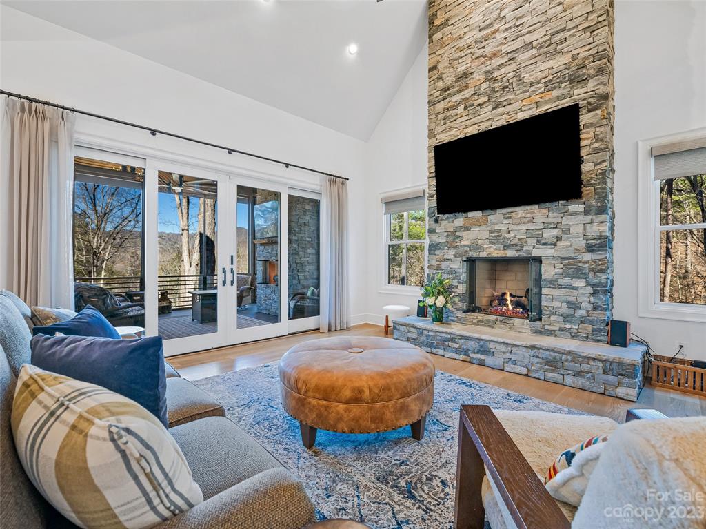 46 Spring Cove Road Asheville NC 28804