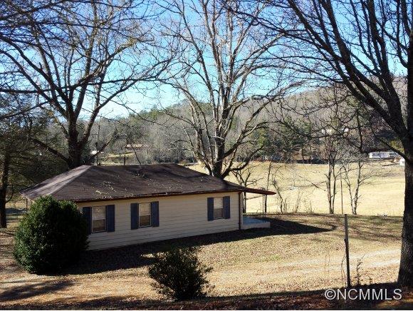 18 Missy Lane Brevard NC 28712