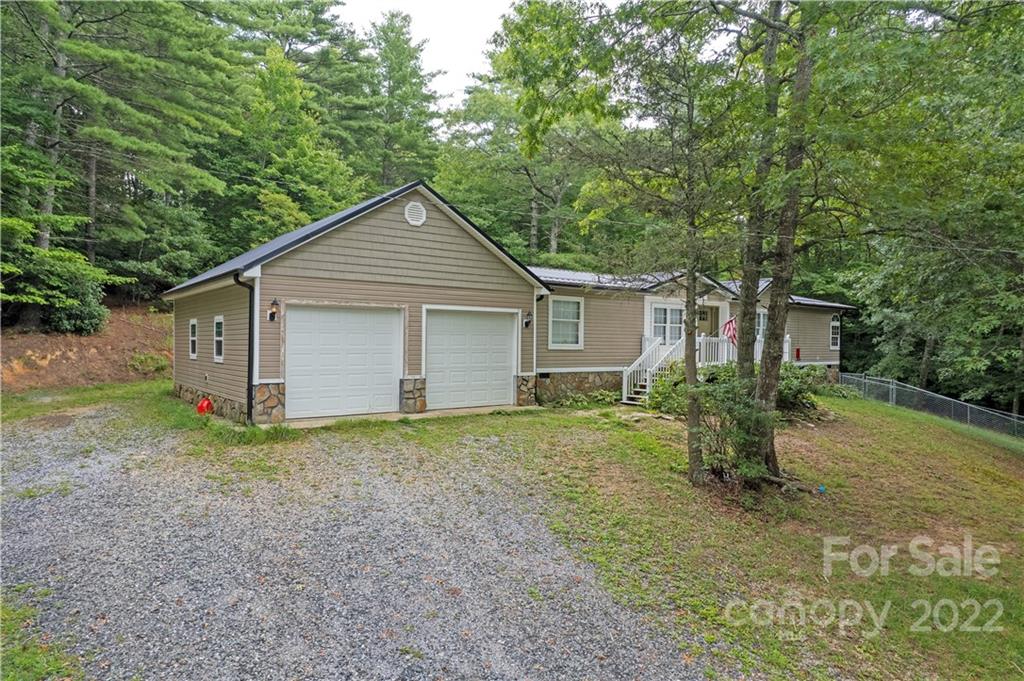 201 Franklin Village Road Spruce Pine NC 28777