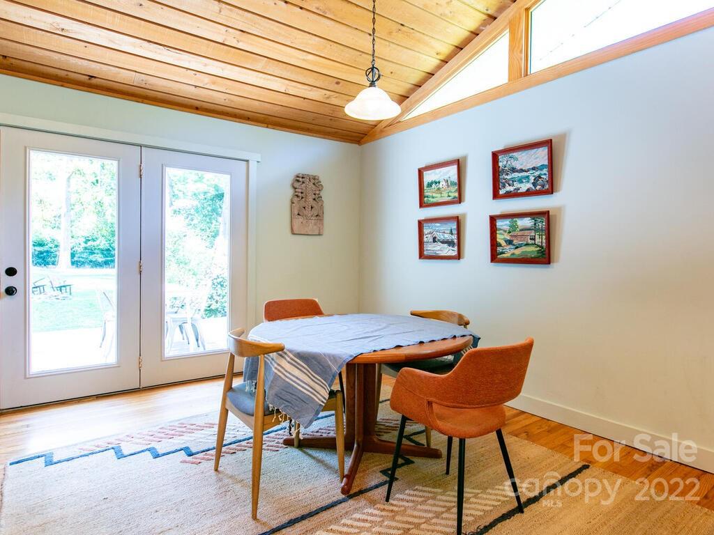 185 Beverly Road Asheville NC 28805