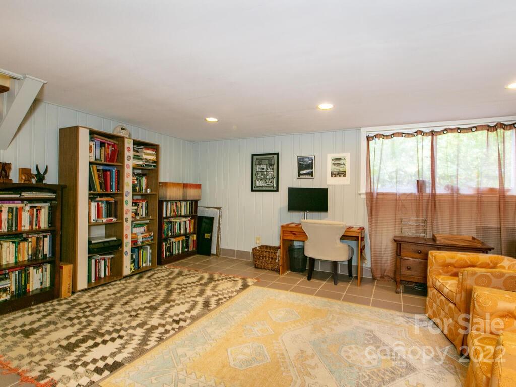 185 Beverly Road Asheville NC 28805
