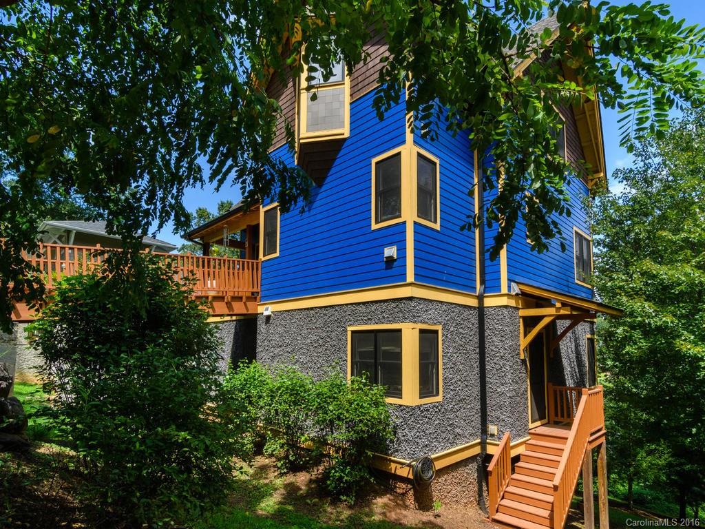 84 Saint Dunstans Road Asheville NC 28803