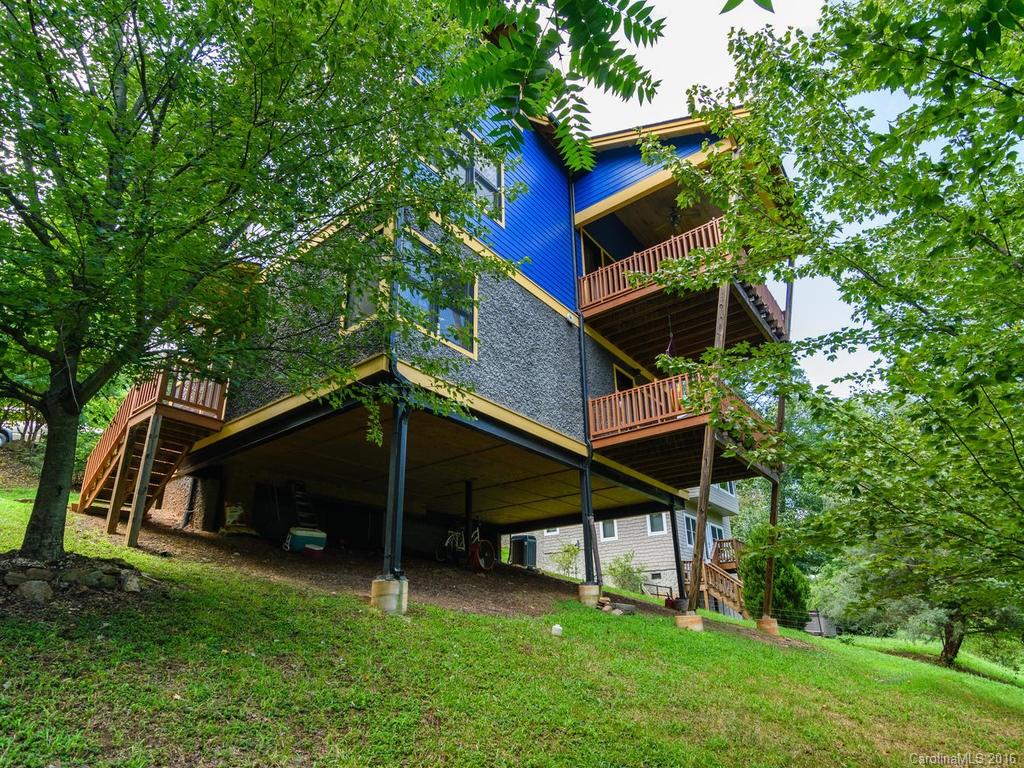 84 Saint Dunstans Road Asheville NC 28803