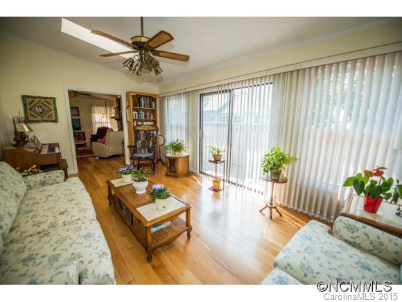 8b Greenbriar Court Asheville NC 28805