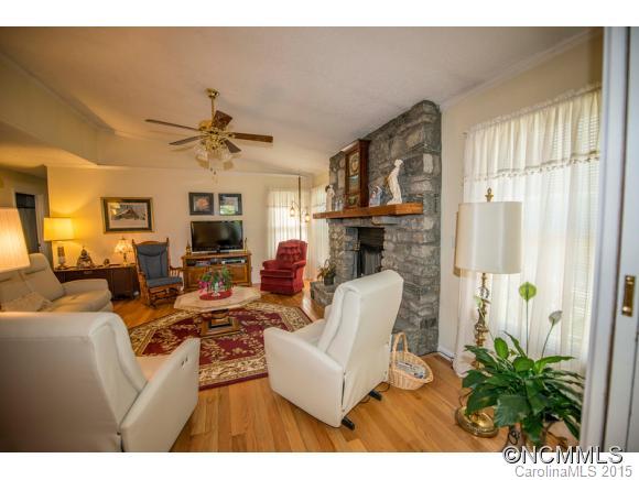 8b Greenbriar Court Asheville NC 28805