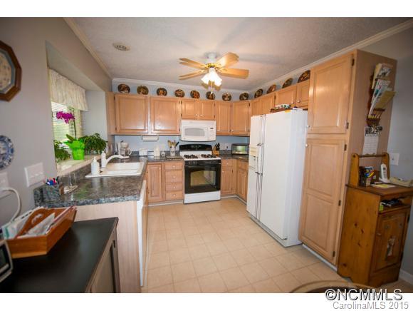 8b Greenbriar Court Asheville NC 28805
