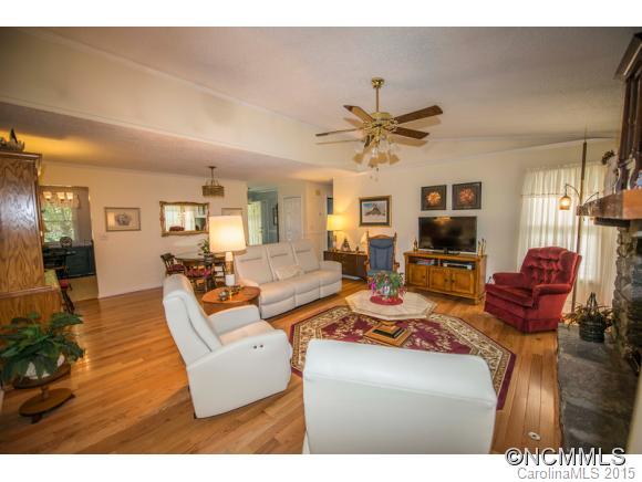 8b Greenbriar Court Asheville NC 28805