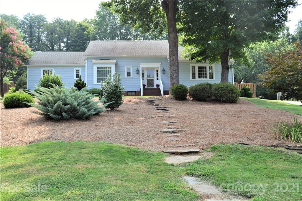 107 Newland Street Morganton NC 28655