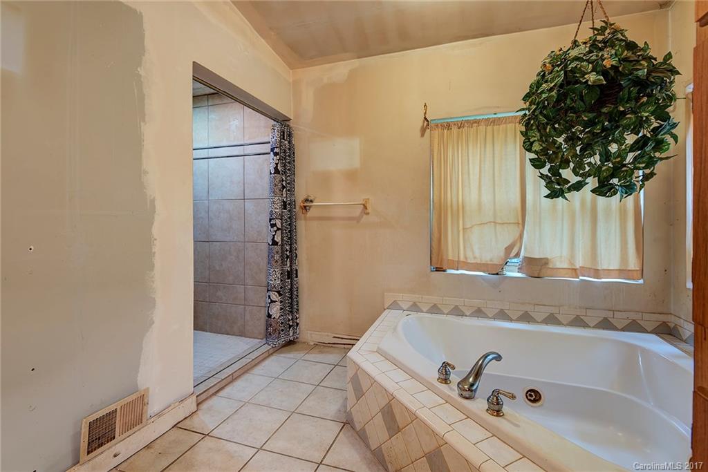 1331 Merrimon Avenue Asheville NC 28804