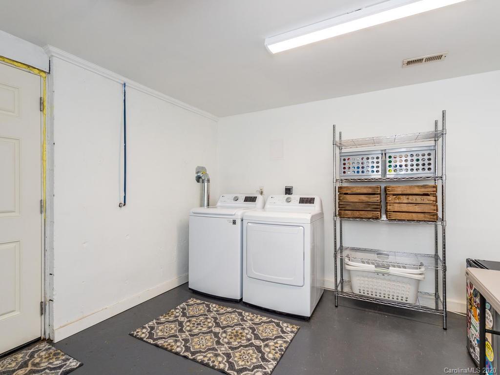 19 Crestland Road Asheville NC 28803