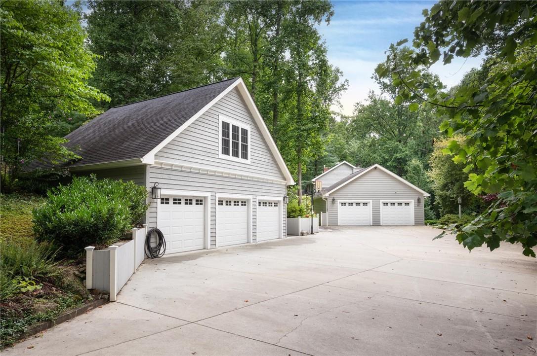 64 Mallonee Drive Candler NC 28715