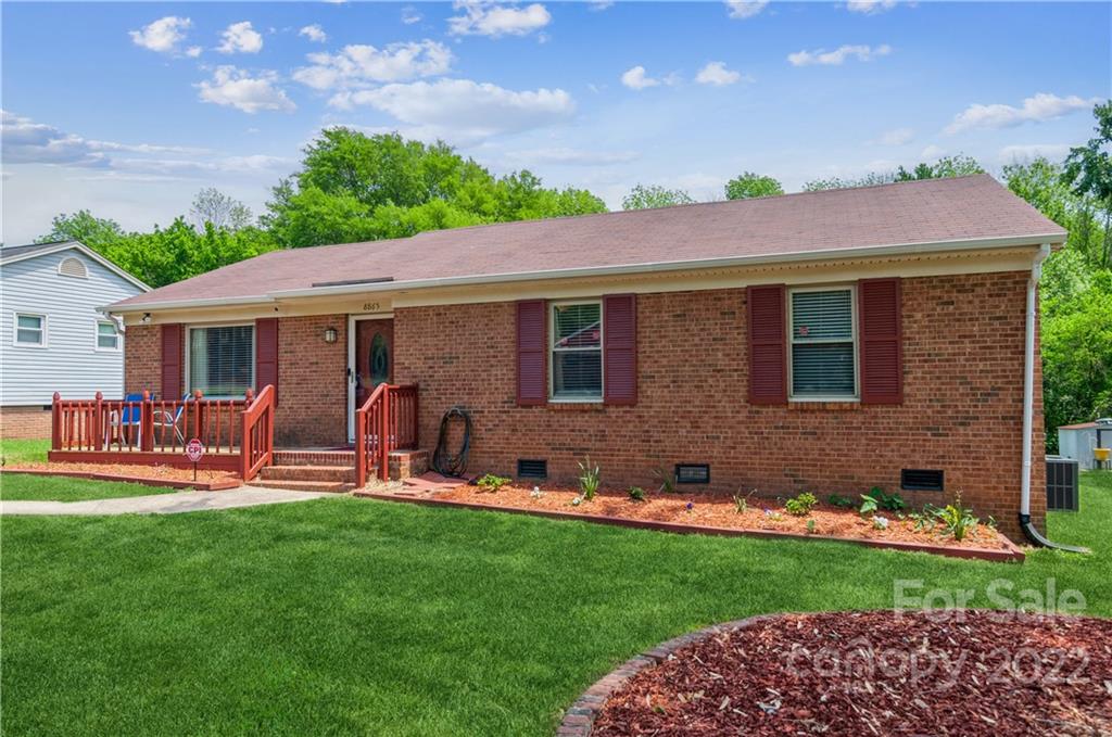 8865 Windsong Drive Charlotte NC 28273