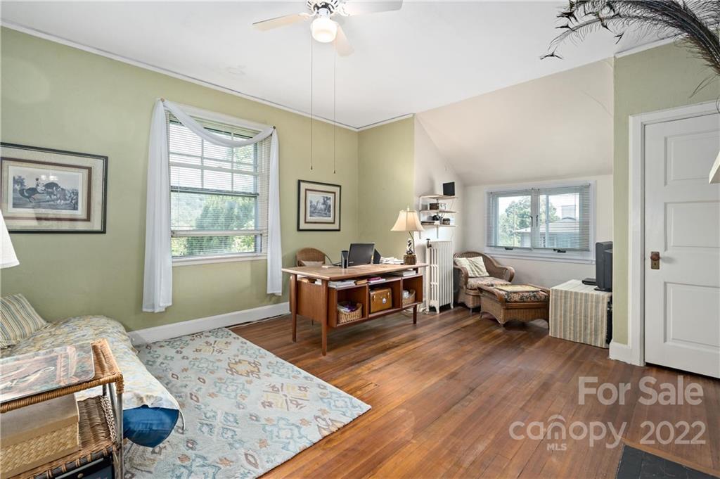 104 Woodward Avenue Asheville NC 28804