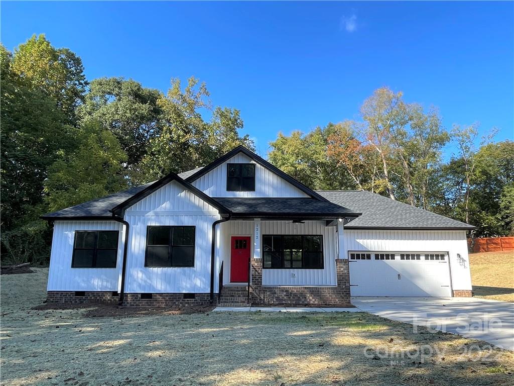 1212 Mason Way Mount Holly NC 28120
