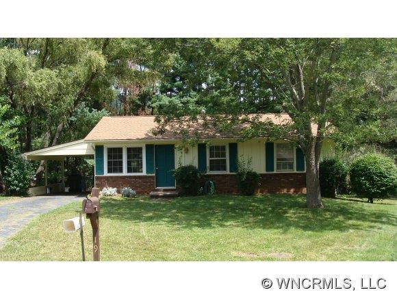 19 Clement Place Asheville NC 28805