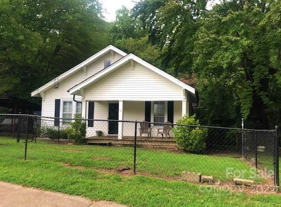 151 17th Street SE Hickory NC 28602