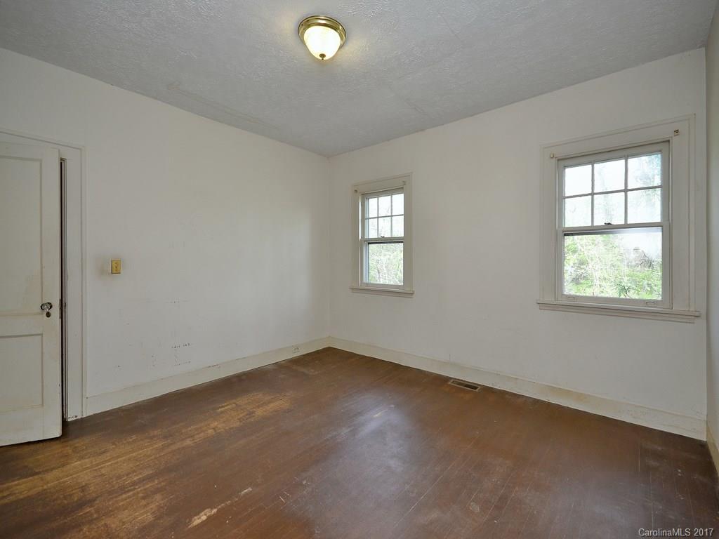 883 Hendersonville Road Asheville NC 28803