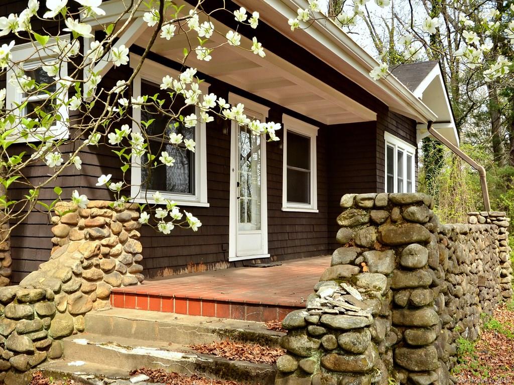 883 Hendersonville Road Asheville NC 28803