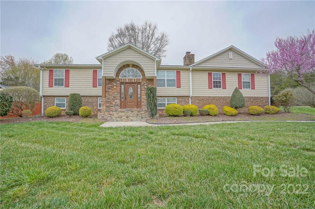 2200 Peninsula Avenue Shelby NC 28150