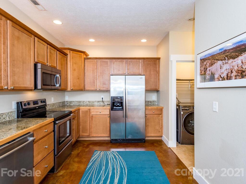 16 Rich Street Asheville NC 28806
