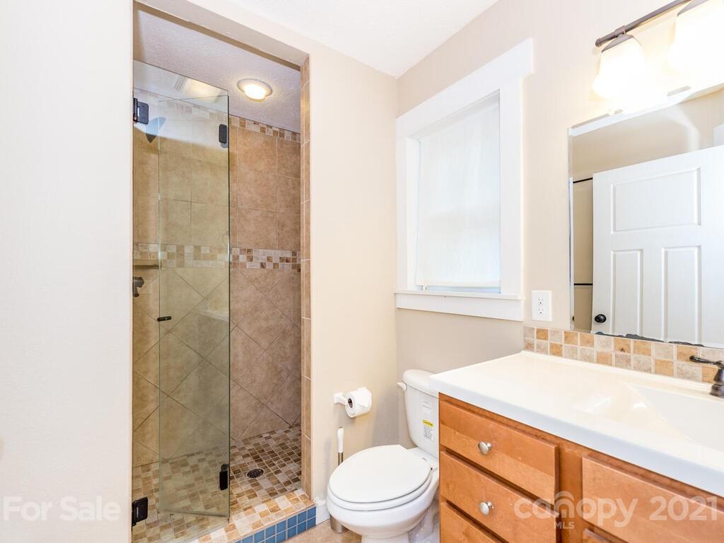 16 Rich Street Asheville NC 28806