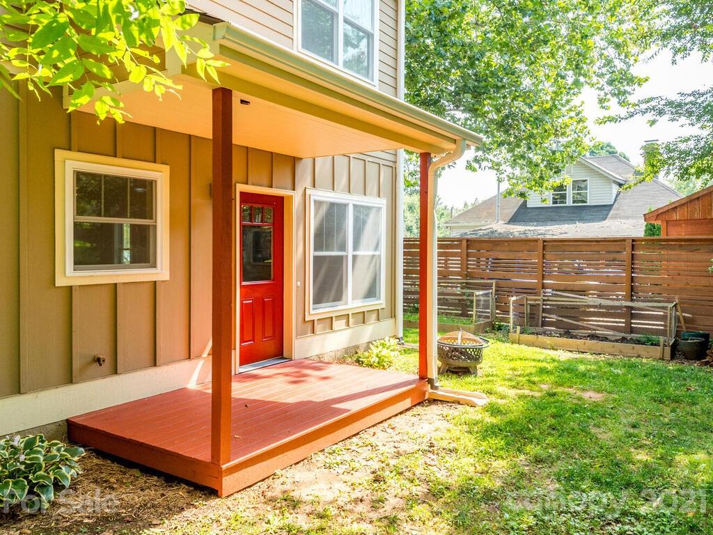 16 Rich Street Asheville NC 28806