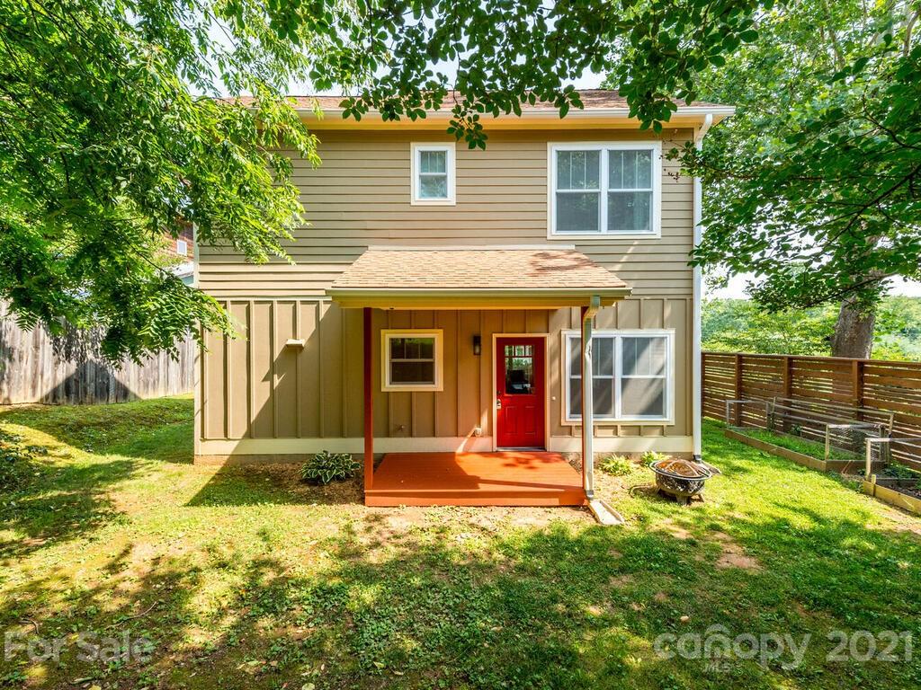 16 Rich Street Asheville NC 28806