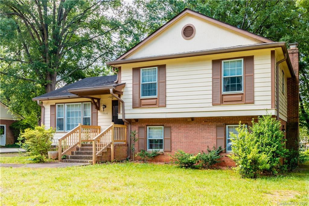 7518 Riding Trail Road Charlotte NC 28212